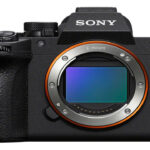 Sony Alpha 7 V Diperkenalkan: Kamera Full-Frame Canggih dengan Sensor CMOS dan Teknologi AI