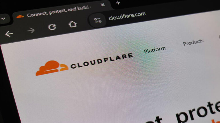 Cloudflare Ungkap Bot dan Agen AI Kini Menguasai Mayoritas Trafik Internet Global